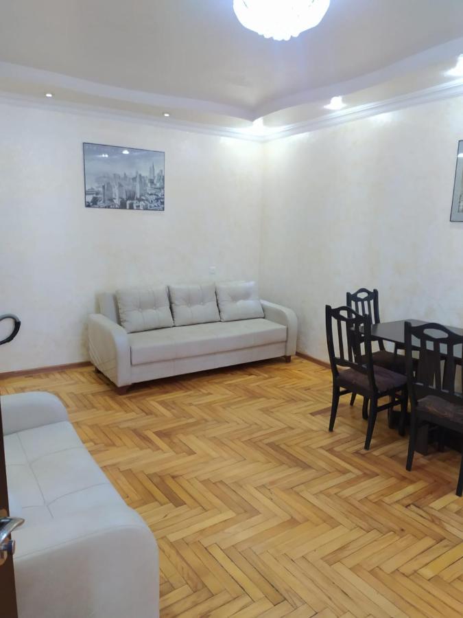 Apartment On 26 May Str Batumi Exteriér fotografie